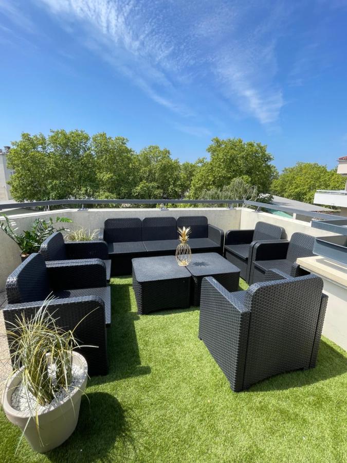 Bngo I Immense Rooftop Lyon I 2 Chambres, 4 Places Parkings, 2 Immenses Terrasses, 8 Personnes 外观 照片