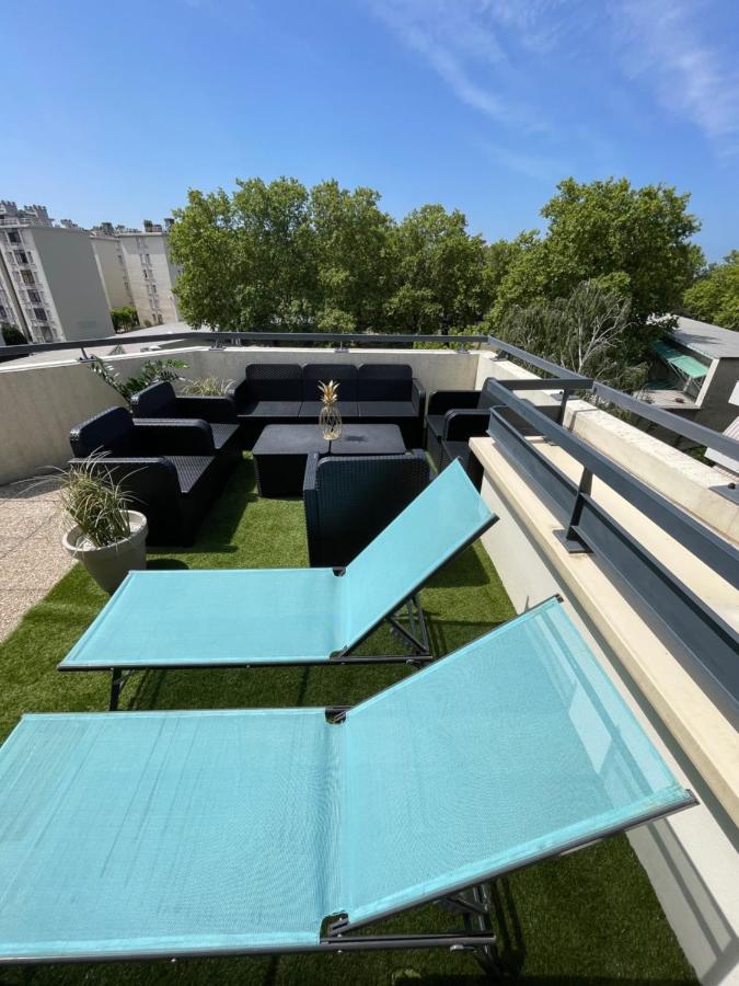 Bngo I Immense Rooftop Lyon I 2 Chambres, 4 Places Parkings, 2 Immenses Terrasses, 8 Personnes 外观 照片