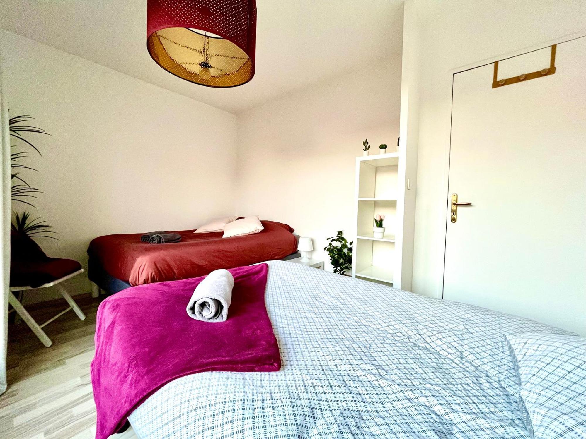 Bngo I Immense Rooftop Lyon I 2 Chambres, 4 Places Parkings, 2 Immenses Terrasses, 8 Personnes 外观 照片