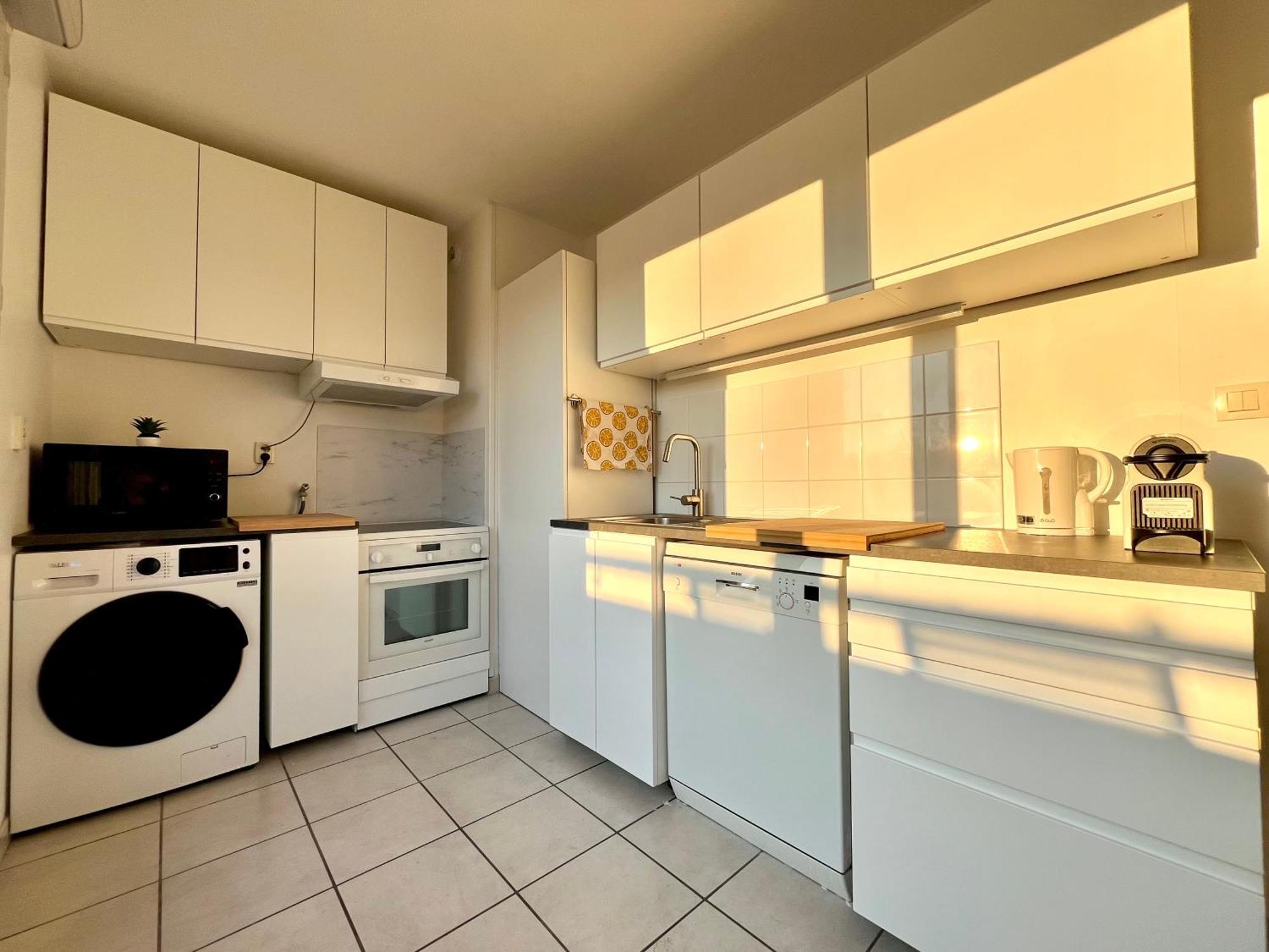 Bngo I Immense Rooftop Lyon I 2 Chambres, 4 Places Parkings, 2 Immenses Terrasses, 8 Personnes 外观 照片
